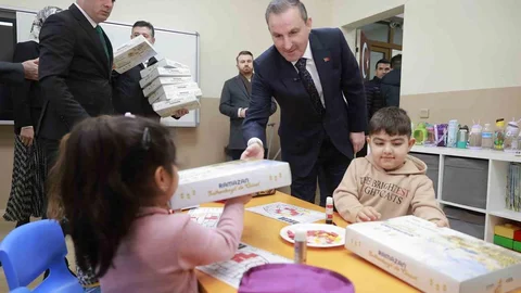 Sultanbeyli'de Ramazan Geleneği Yaşatılıyor