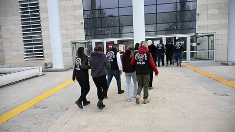 Elazığ'da Fuhuş Operasyonu Yapıldı
