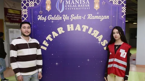 MCBÜ Öğrencileri Ramazan İftarında Bir Araya Geldi