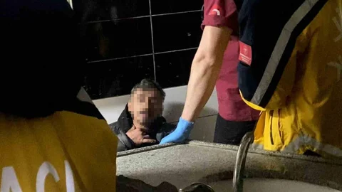 Bolu'da Tuvalette Uyuyan Adam Bulundu