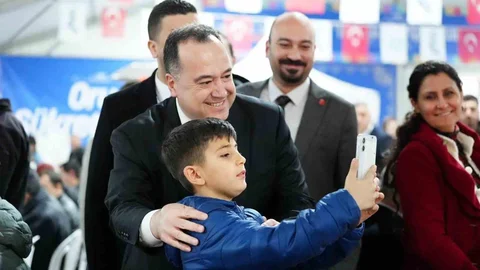 Başkan Dutlulu Manisa'da İftar Sofrasında Buluştu