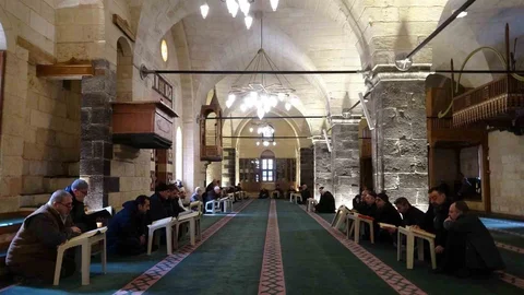 Gaziantep'te Mukabele Geleneği Devam Ediyor