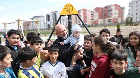 Kocasinan'da Yeşil Alan Çalışmaları Sürüyor