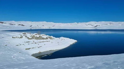 Ağrı Yazıcı Barajı'nda Buzlar Çözüldü