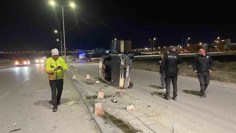 Karaman'da Trafik Kazası: 2 Yaralı