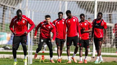 Samsunspor Karagümrük Deplasmanında Galibiyet Peşinde