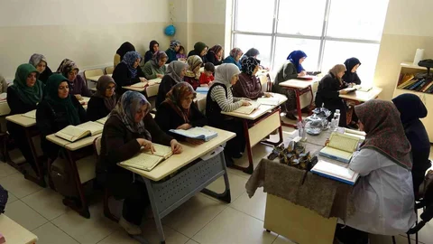 Gaziantep'te Kadınların Mukabele Geleneğine İlgisi Artıyor