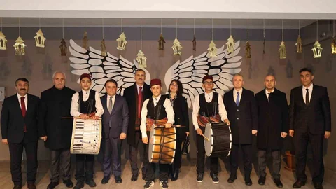 Ağrı'da Geri Dönüşümle İftar Sofrası Kuruldu