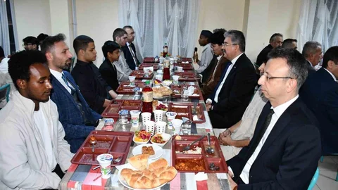 Eskişehir'de Uluslararası Öğrencilerle İftar Programı