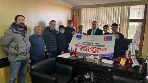 Salihli Öğrenciler Budapeşte'ye Gidiyor