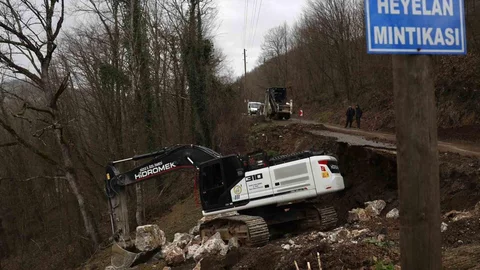 Düzce'de Heyelan Çalışmaları Devam Ediyor