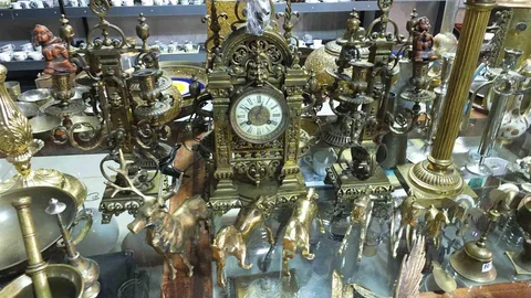 Balıkesir'de 146 Yıllık Şömine Saati