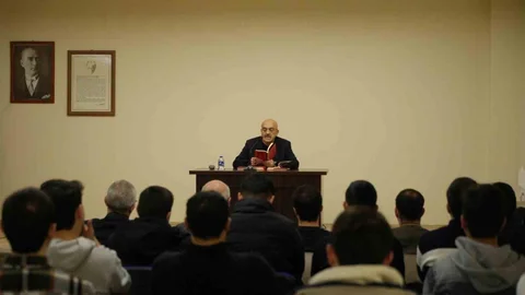 Karabük'te Nübüvvetin İspatı Söyleşisi Yapıldı