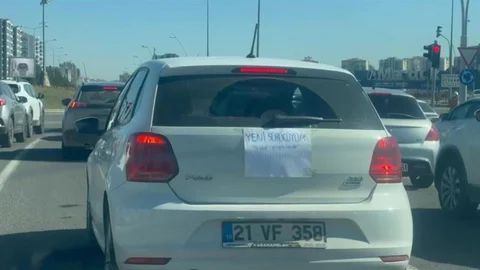 Diyarbakır'da Kadın Sürücü Dikkat Çekti