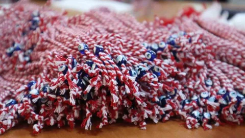 Yalova'da Marteniçka Geleneği Yaşatılıyor