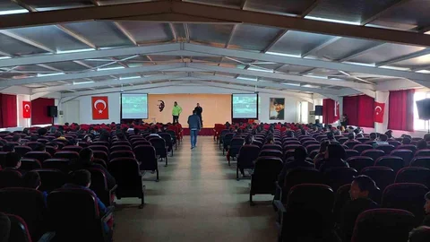 Aydın'da Öğrenciler Polislik Mesleğini Tanıdı