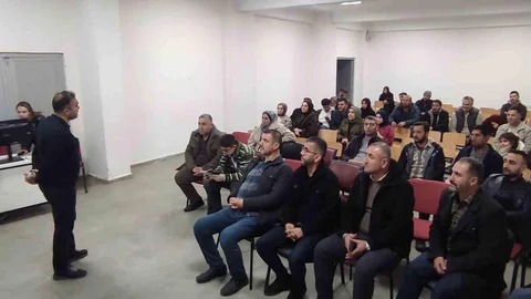 Sason'da Arıcılık Eğitimi Verildi