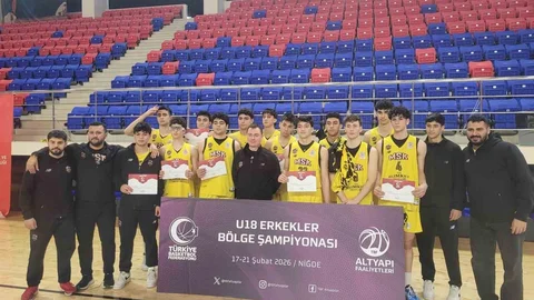 U18 Erkekler Bölge Şampiyonası'nda Yarı Finalistler Belli Oldu