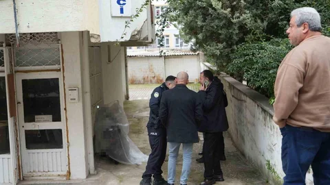 Antalya'da Motosiklet Üzerinde Hayatını Kaybetti