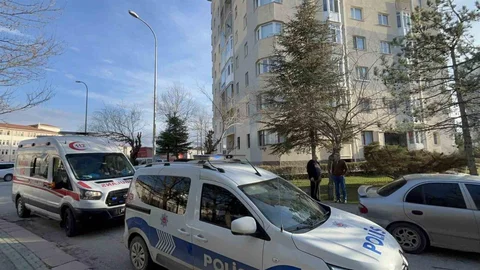 Eskişehir'de Bıçaklı Kavga: 4 Yaralı