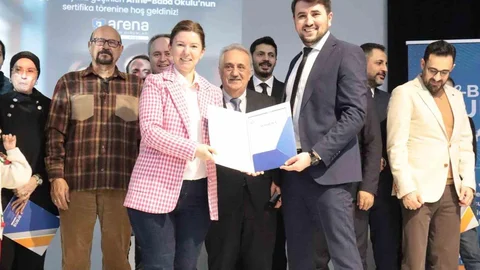 Bursa'da Sertifika Töreni Heyecanı