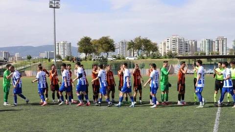 Akdeniz Belediye Spor Şampiyonluğu Garantiledi: İçel Yol'u 2-1 Yenerek Liderliği Matematiksel Olarak Aldı