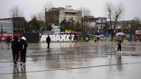 Sakarya'da Yağmur ve Kar Etkili Oluyor