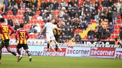 Kayseri'de Süper Lig Maçı Beraberlikte Tamamlandı