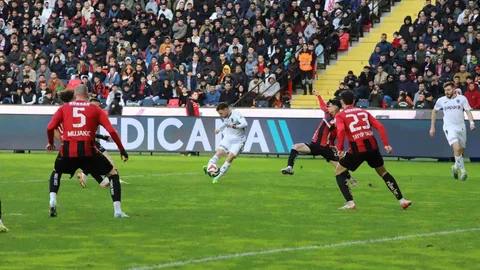 Gaziantep FK Trabzonspor'u Mağlup Edemedi