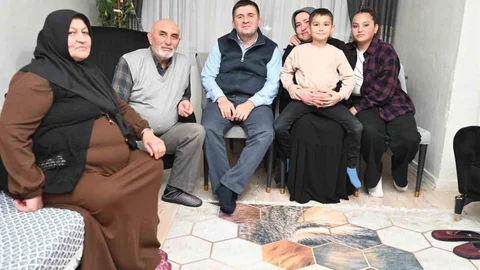 Kırıkkale Valisi Aileyle İftar Yaptı