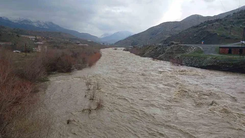 Kulp Çayı'nın Debisi Rekor Seviyeye Ulaştı