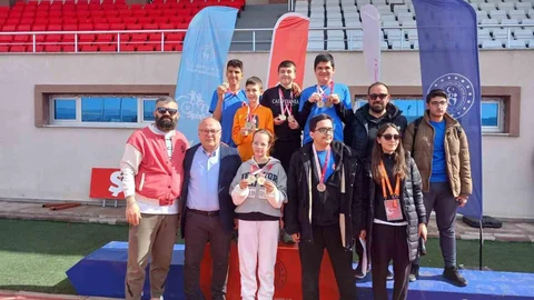 Afyonkarahisar'da Atletizm Müsabakaları Tamamlandı