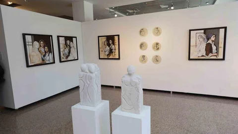 Küçükçekmece'de Sanat Sergisi Açıldı