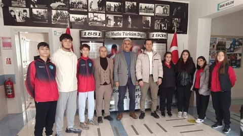 Şampiyon Sporculardan Anlamlı Ziyaret Kütahya'da