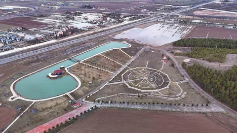 Sivas'ta İkiz Gölet Oluşumu