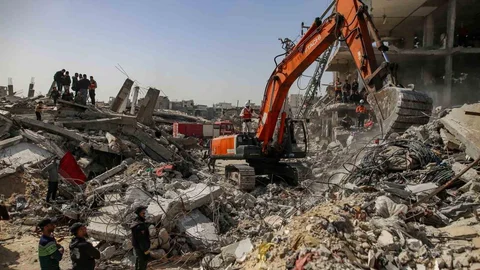 Gazze'de Can Kaybı 72 Bin 73'e Yükseldi