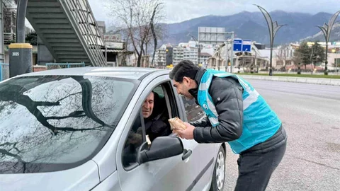 AK Parti Gençlik Kolları'ndan İftar İkramı