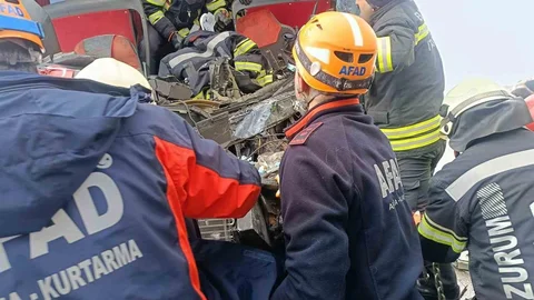 Erzurum'da Zincirleme Kaza Yaşandı