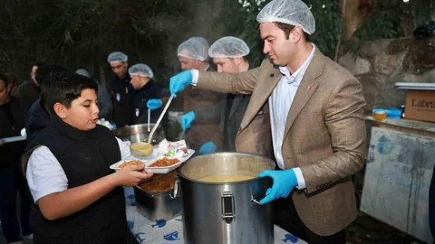 Bodrum'da Geleneksel İftar Programları Devam Ediyor