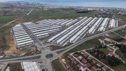 Samsun'da Toybelen'e Taşınmalar Devam Ediyor