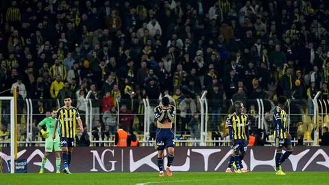 Fenerbahçe Evinde Puan Kaybetti