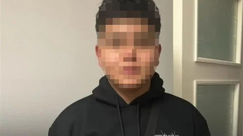 İzmir'de Bıçaklı Saldırı Olayı