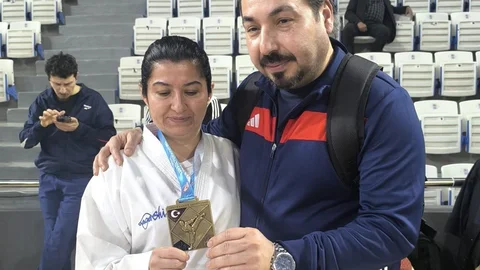 Alaşehirli Karateci Zirvede