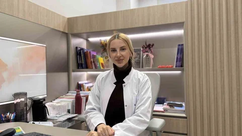 Çocuklarda Makyaj Kullanımı Uyarısı