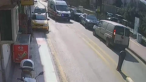 Aydın'da Sürücülerin Ambulansa Duyarlılığı