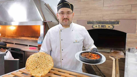 Kahramanmaraş'ta İftar Sofralarını Süsleyen Eli Böğründe