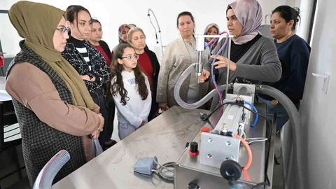 Mersin'de Kadın Üreticilere Destek Projesi