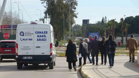 Antalya'da Fırtınalı Denizde Boğulan Gençten Acı Haber Geldi