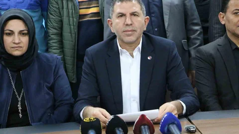 Diyarbakır'da Milli Değerlere Sahip Çıkma Çağrısı