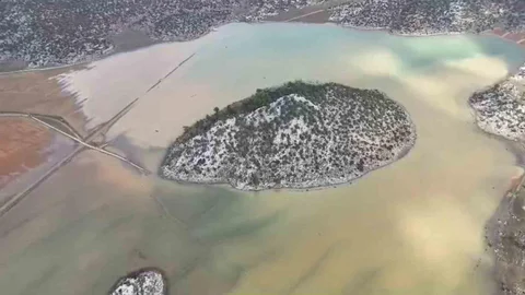 Konya'da Kuru Ova'da İlginç Görüntü